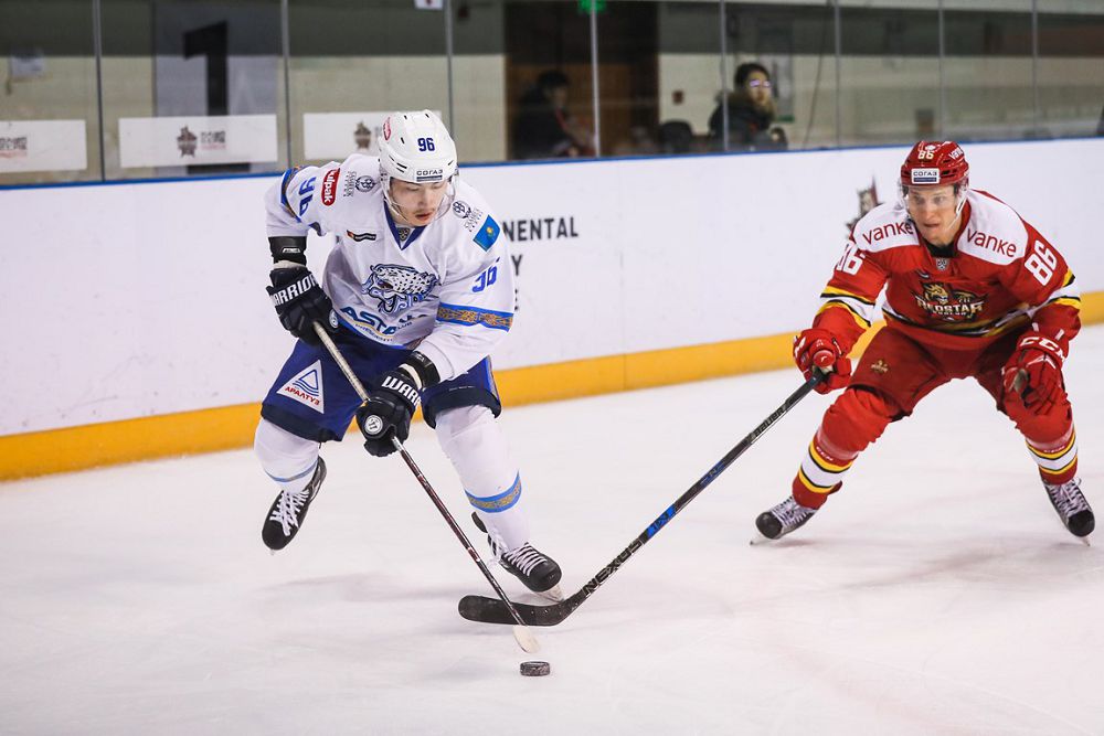 «كۋنلۋن رس» كلۋبىنان باسىم ءتۇستى
