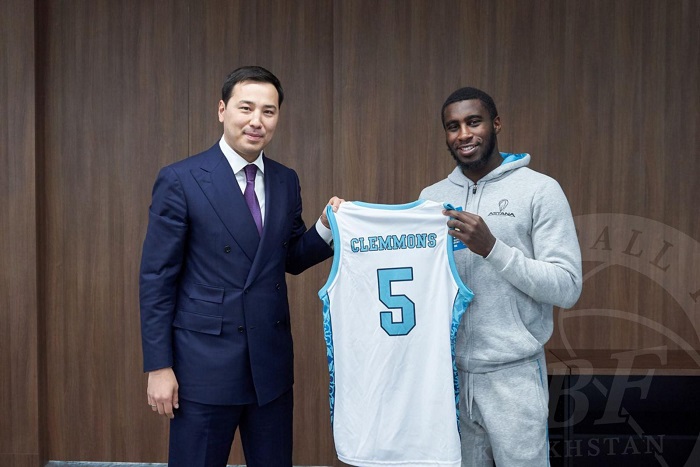 امەريكالىق باسكەتبولشى ەنتوني كلەممونس قازاقستان ازاماتتىعىن الدى