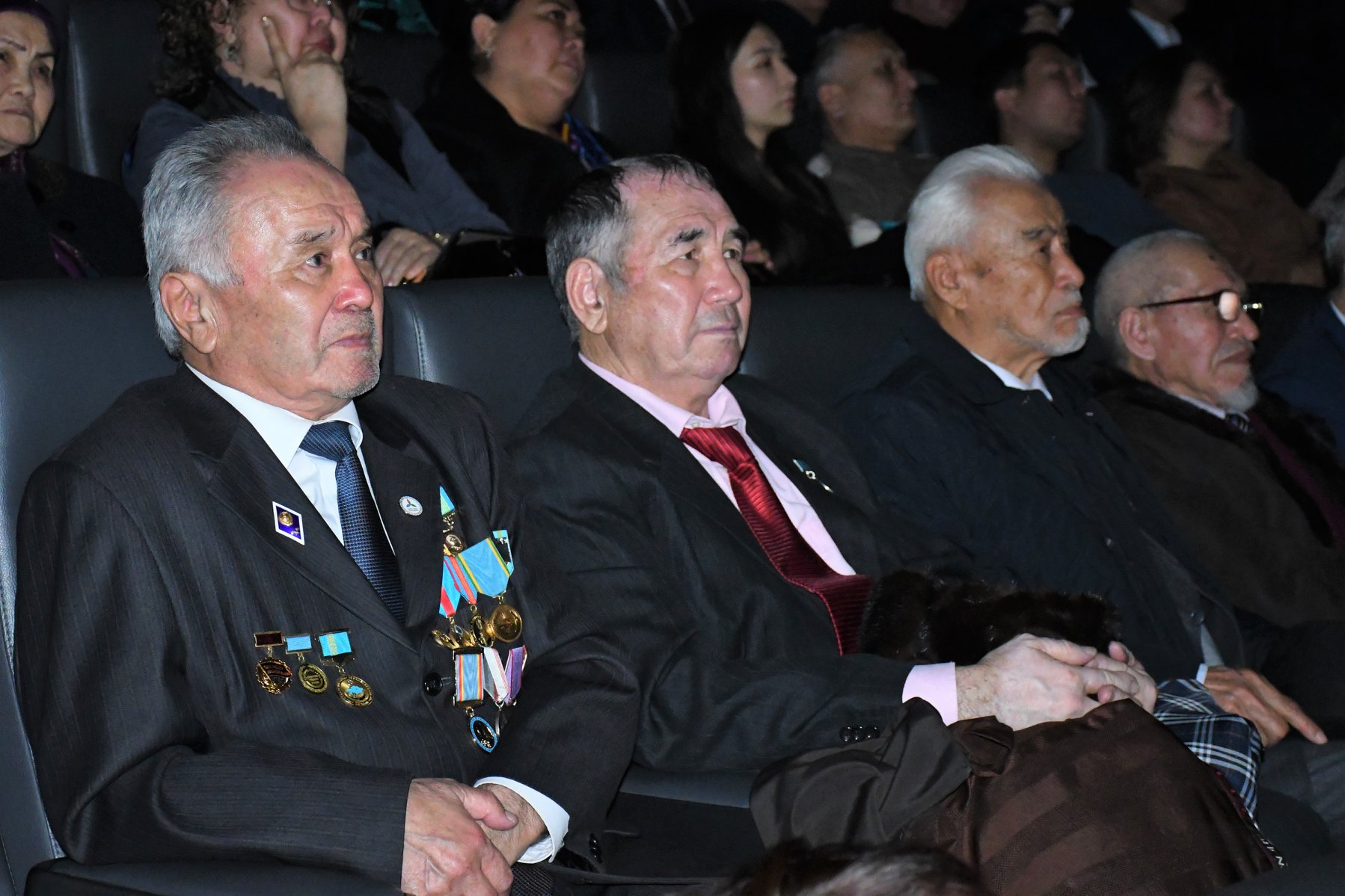 شىمكەنتتىكتەر «ەلباسى جولى. استانا» كوركەم ءفيلمىن تاماشالادى