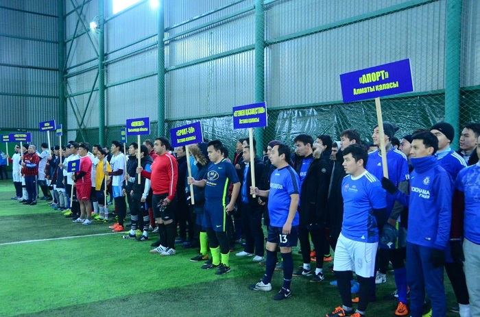 شىمكەنتتە باق وكىلدەرى اراسىندا شاعىن فۋتبولدان رەسپۋبليكالىق تۋرنير ءوتتى