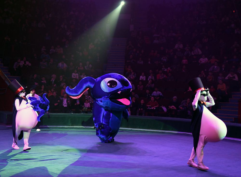 «جاڭا جىلدىق سۋدوكۋ» قويىلىمىن ارەناعا شىعاردى