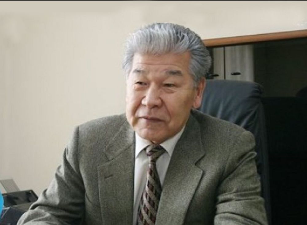 كەڭەس اۋحاديەۆ - تاۋەلسىزدىك ءۇشىن كۇرەسكەن اسىل ازامات 