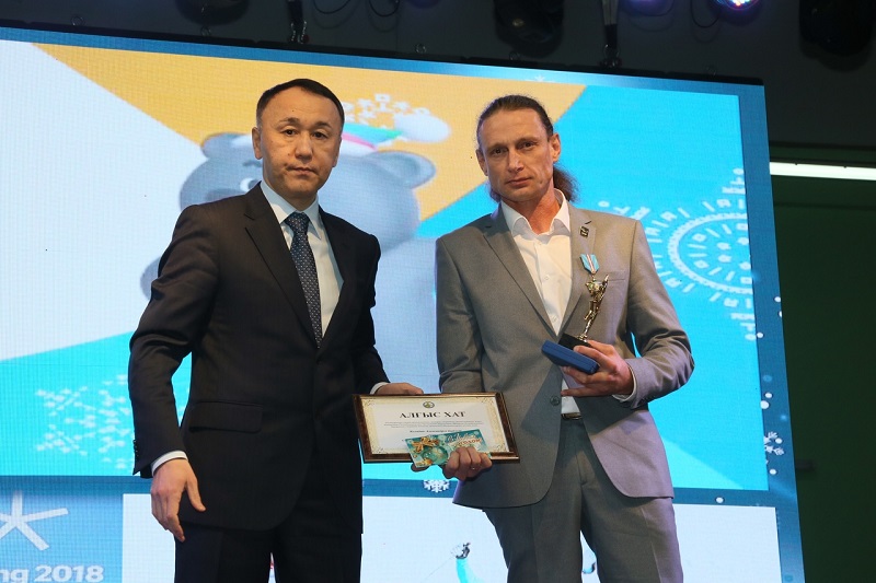 قوستانايدا ۇزدىك سپورتشىلار ماراپاتتالدى