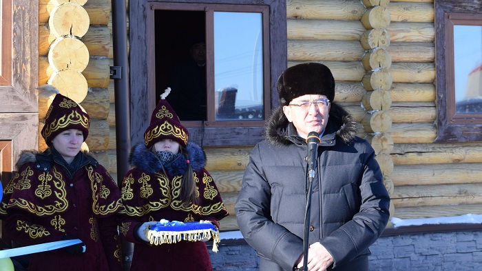 اقمولا وبلىسىنداعى قوسشى اۋىلىندا مادەنيەت ءۇيى اشىلدى