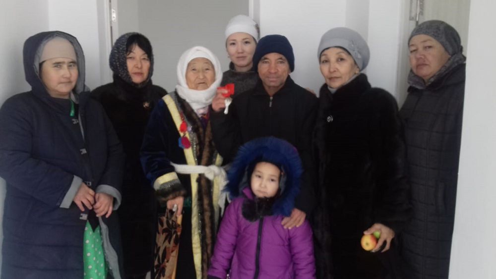 «ەگەمەننىڭ» ارقاسىندا ءۇيلى بولدىق!»