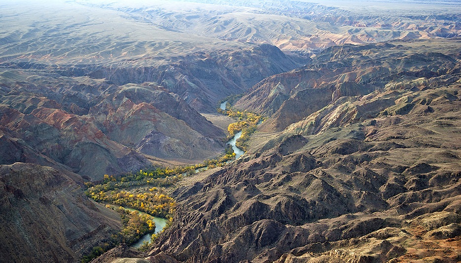 جەتىسۋ جەرىنىڭ جۇمباعى جەتەرلىك
