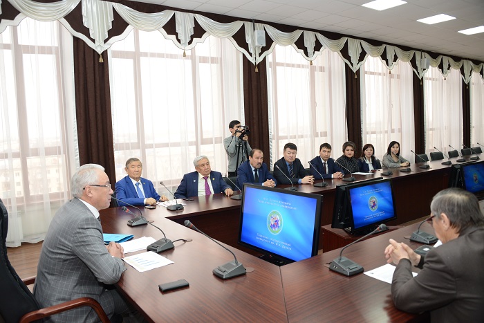 م.ح.دۋلاتي اتىنداعى تاراز مەملەكەتتىك ۋنيۆەرسيتەتىنىڭ 8 وقىتۋشىسى ۇزدىك دەپ تانىلدى