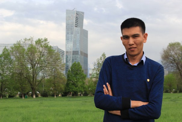 تۇرسىنبەك باشار. ءساۋىر بۇرشىگىندەگى سەزىم