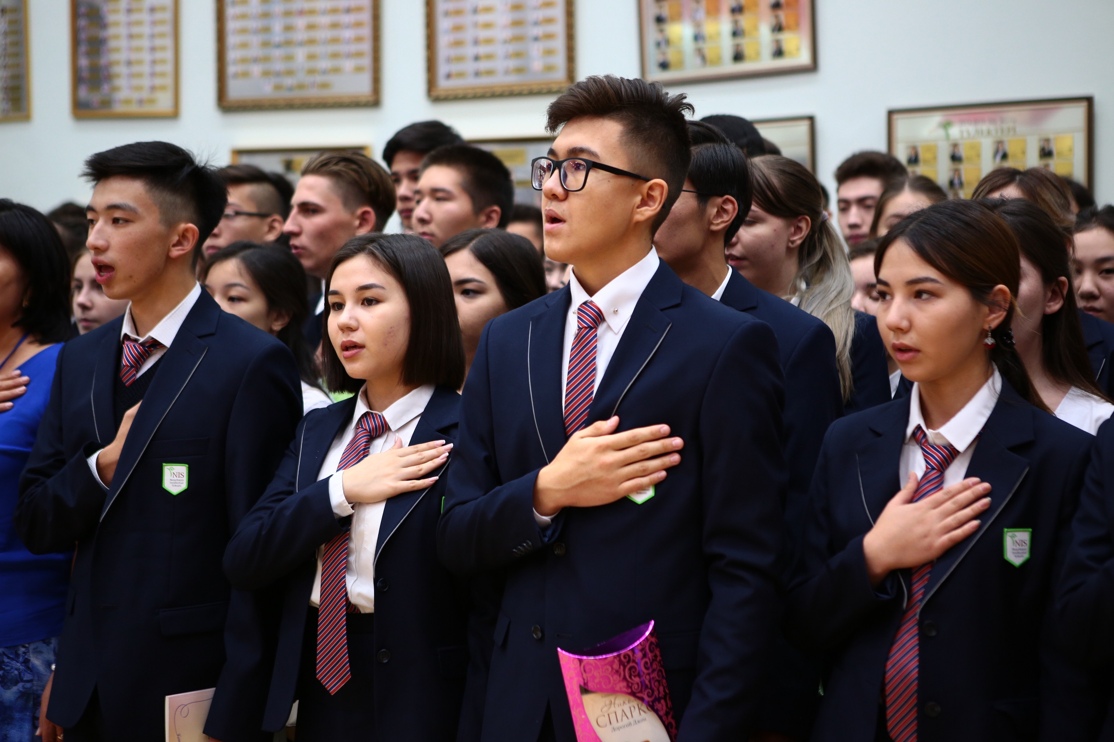 قازاقستاندىق بالالار الەمدىك رەيتينگتە توعىزىنشى ورىنعا تۇراقتادى