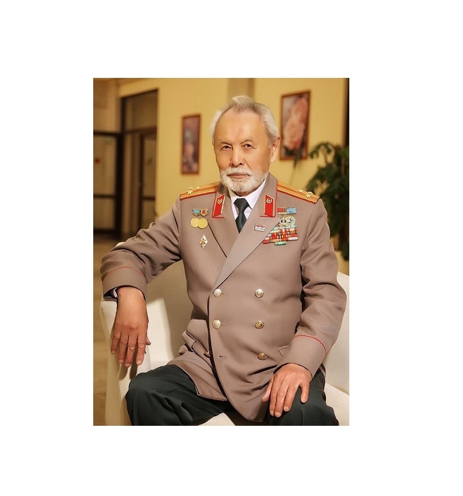 نامىسشىل, ارلى ازامات