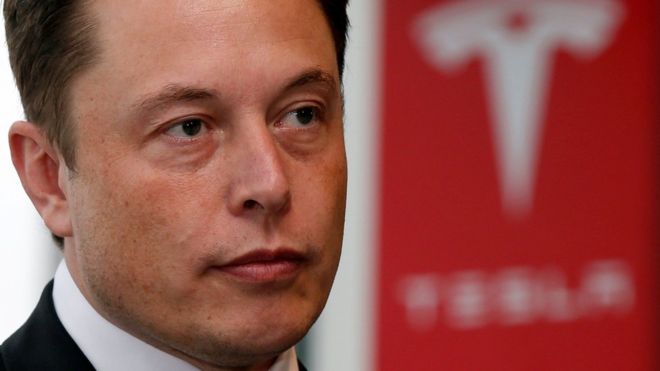 Tesla كومپانياسى مىڭداعان قىزمەتكەرىن جۇمىستان شىعارادى