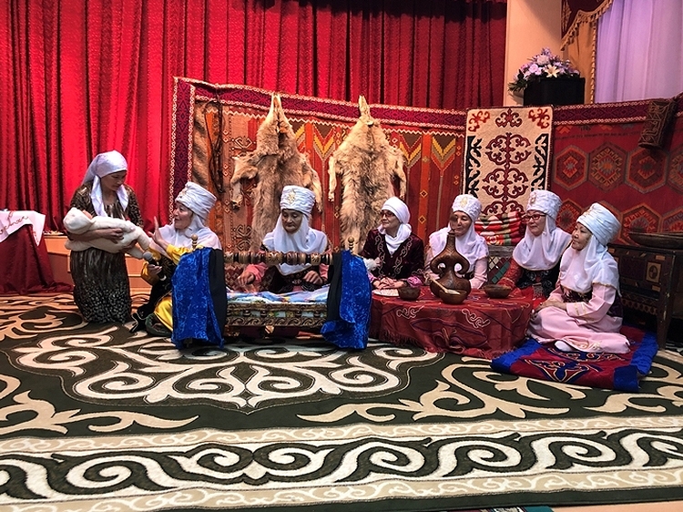 «تال بەسىكتەن جەر بەسىككە دەيىن...»