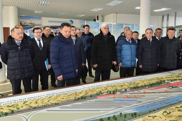 «قتج» ۇك» اق باسشىسى ساۋات مىڭباەۆ «قورعاس-شىعىس قاقپاسى» اەا نىساندارىندا بولدى