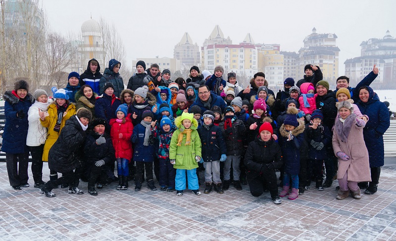 بالالار ءۇيىنىڭ تاربيەلەنۋشىلەرى ءۇشىن ەسىل وزەنىندە قىسقى ويىندار وتكىزىلدى