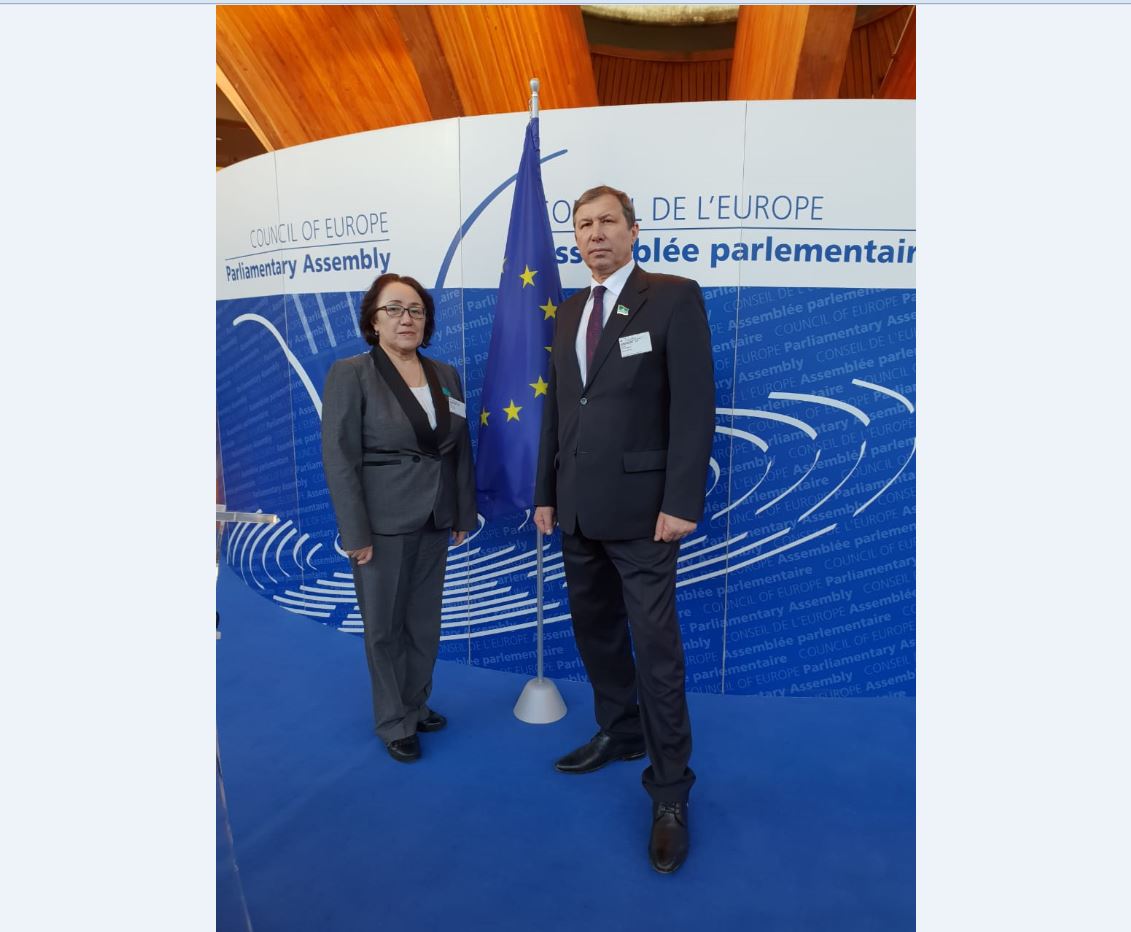 سەناتورلار ەكپا سەسسياسىنا قاتىستى