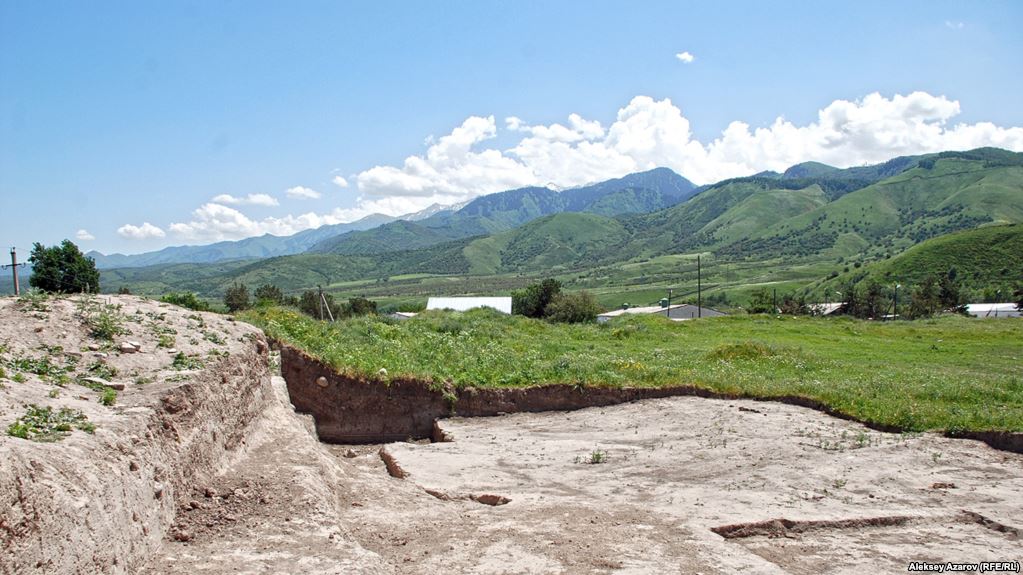 كونە تاريح كوپ دۇنيەنى ايگىلەيدى