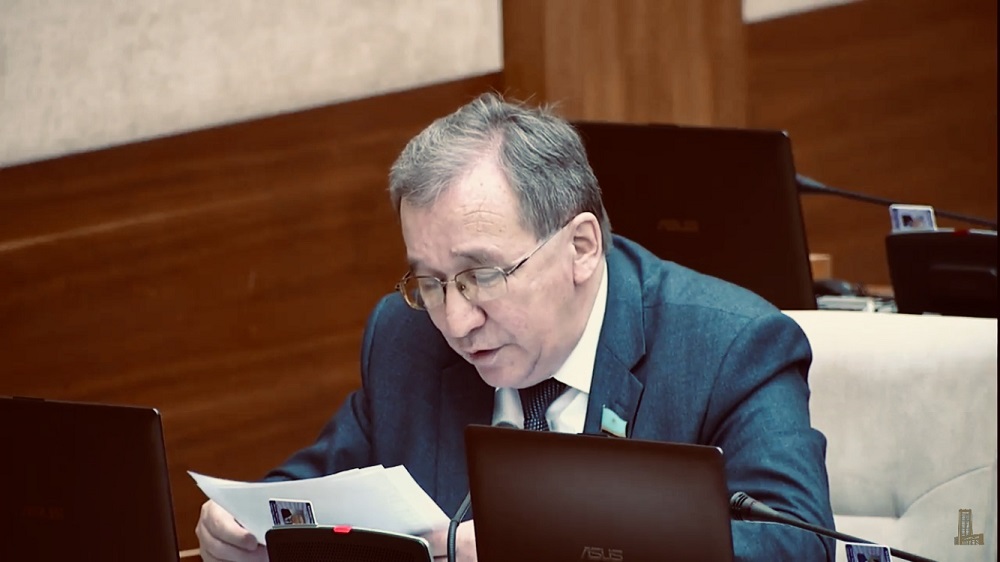 وقۋشىلار «كۇندەلىككە» نەگە اقى تولەيدى؟