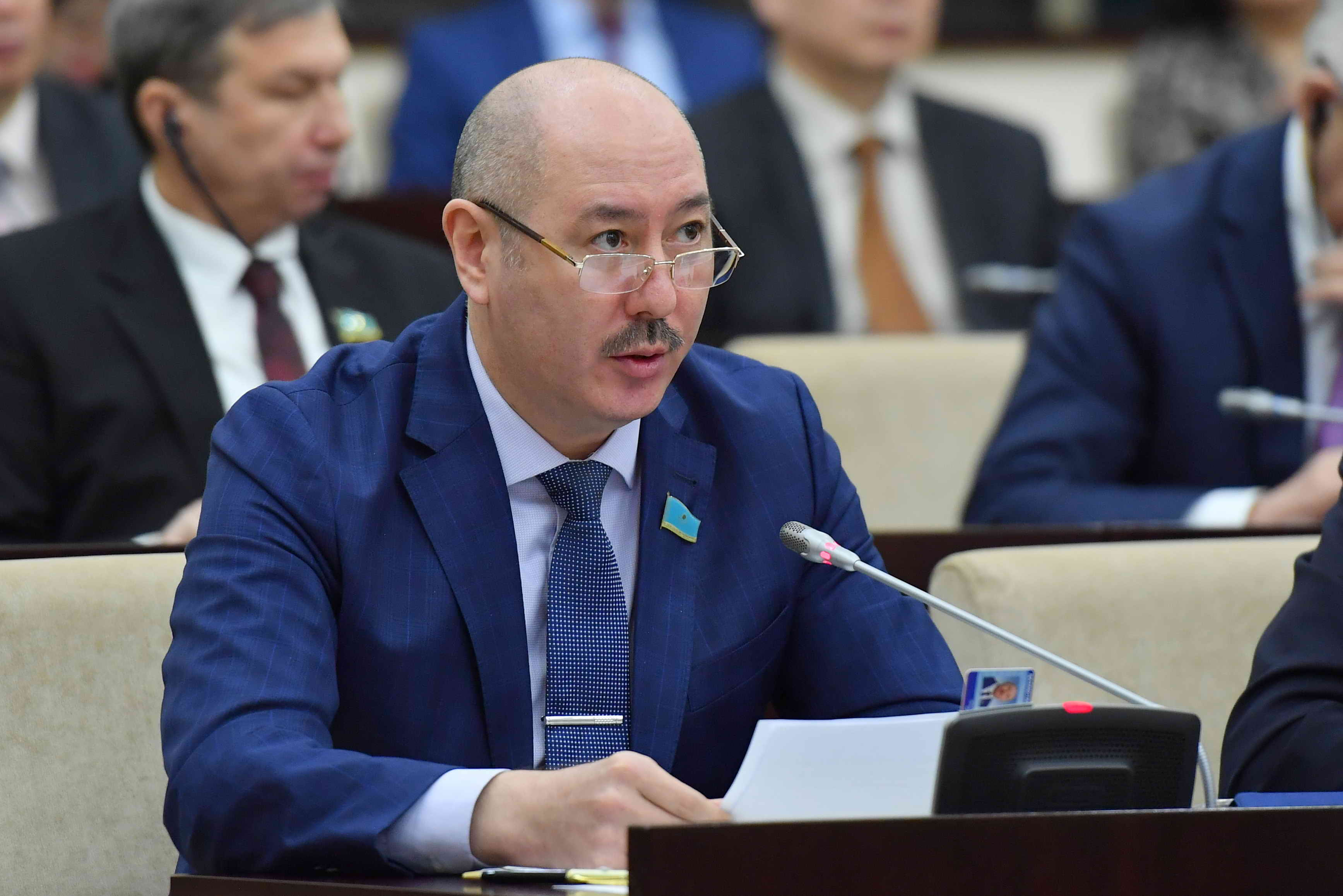 سەناتور: قىلمىسكەردى ۇستاعاندا دا, مالدى تاۋىپ, قايتارىپ الۋ مۇمكىن ەمەس