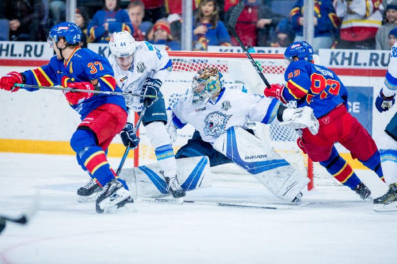 «بارىس» «يوكەريتتى» تاس-تالقان ەتتى