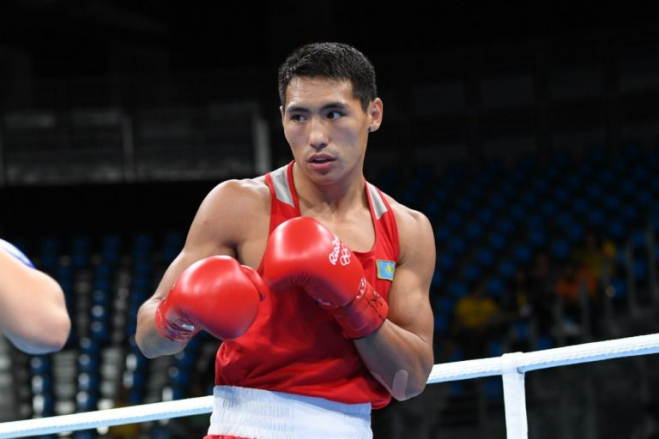 جانىبەك ءالىمحان ۇلى امەريكالىق ستيۆەن مارتينەستى جەڭدى