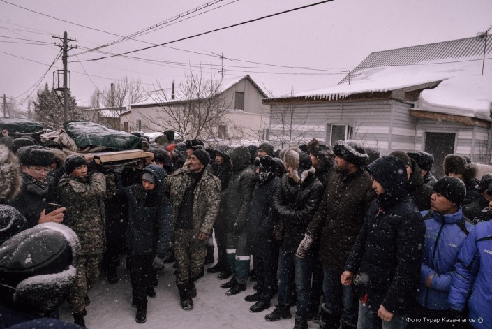 قايعىنى بولىسسە - ازايادى