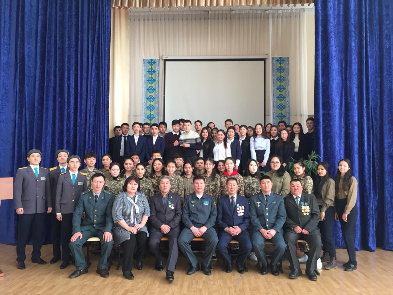 اۋعان ارداگەرلەرى وقۋشىلارمەن كەزدەستى