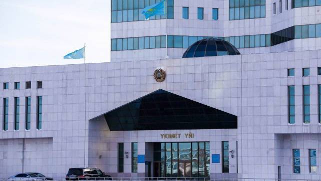 ۇكىمەت «اقجولدىڭ» كاسىپكەرلىككە قاتىستى ساۋالىنا جاۋاپ بەردى