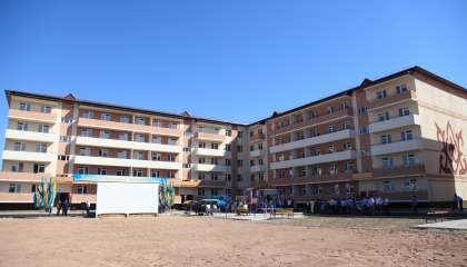 اقمولا وبلىسىندا 200 وتباسى قونىس تويىن تويلادى