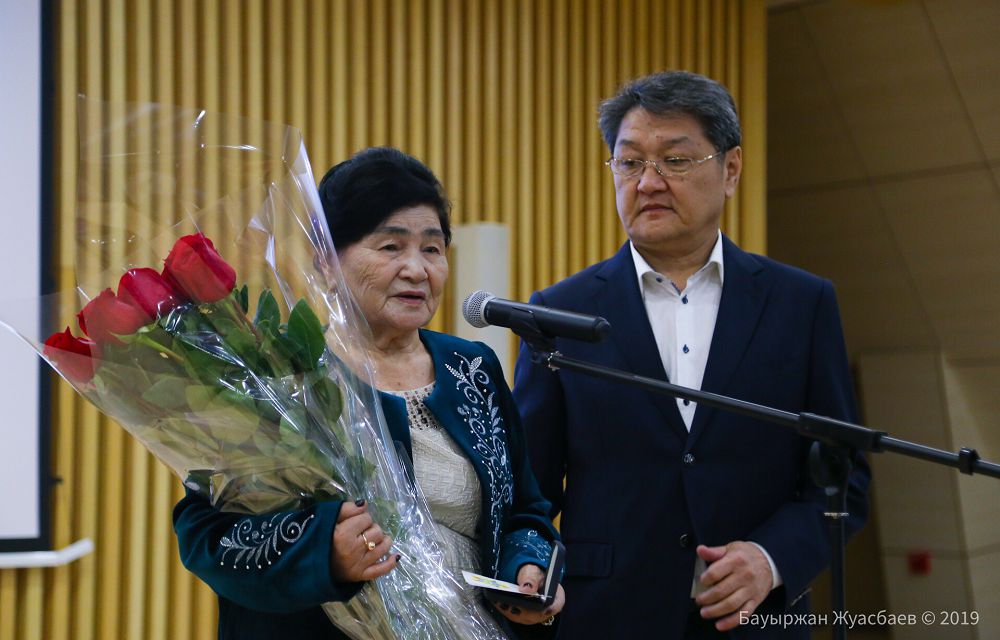 باتىردىڭ مەدالى اناسىنا تابىس ەتىلدى