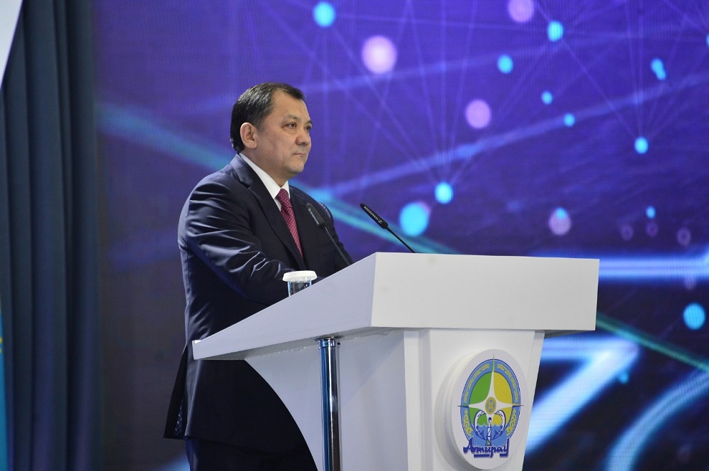 نۇرلان نوعاەۆ تۇرعىندارمەن كەرى بايلانىس ارنالارى تۋرالى ايتتى