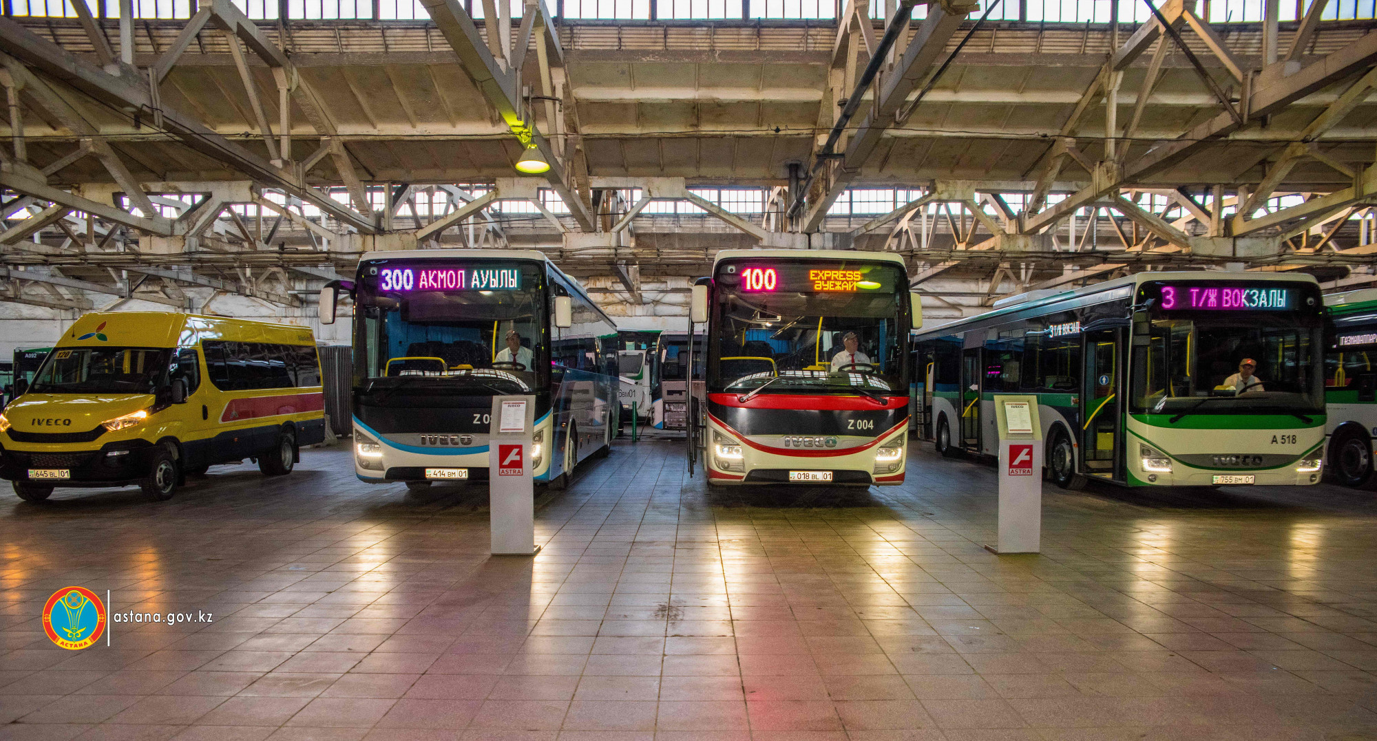 باقىت سۇلتانوۆ اۆتوبۋس پاركىن جاڭارتۋ جوسپارلارى تۋرالى ايتىپ بەردى