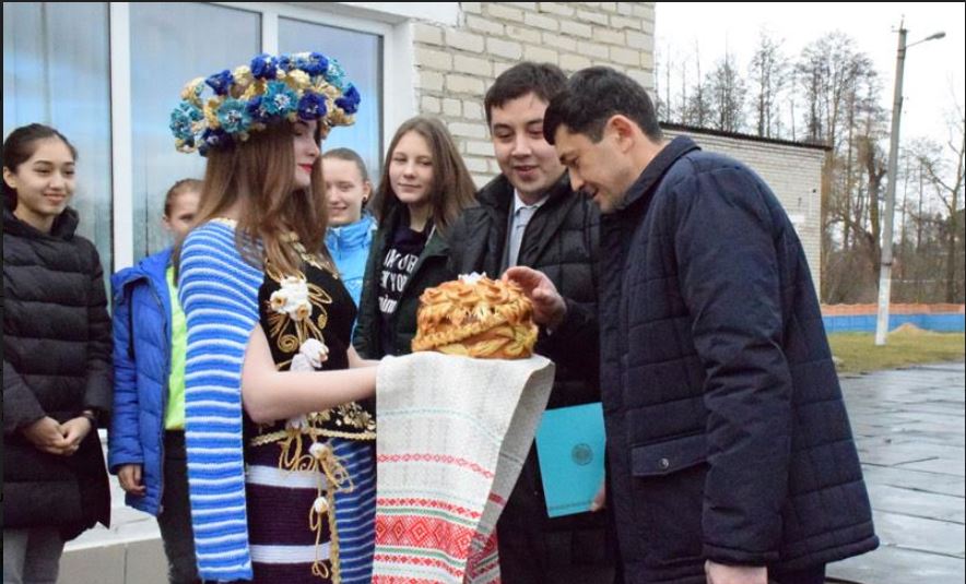 قاراعاندى وبلىسىنىڭ تۋماسى قازبەك نۇرجانوۆتىڭ قۇرمەتىنە ارنالعان 41-ءشى جەڭىل اتلەتيكا جارىسى ءوتتى