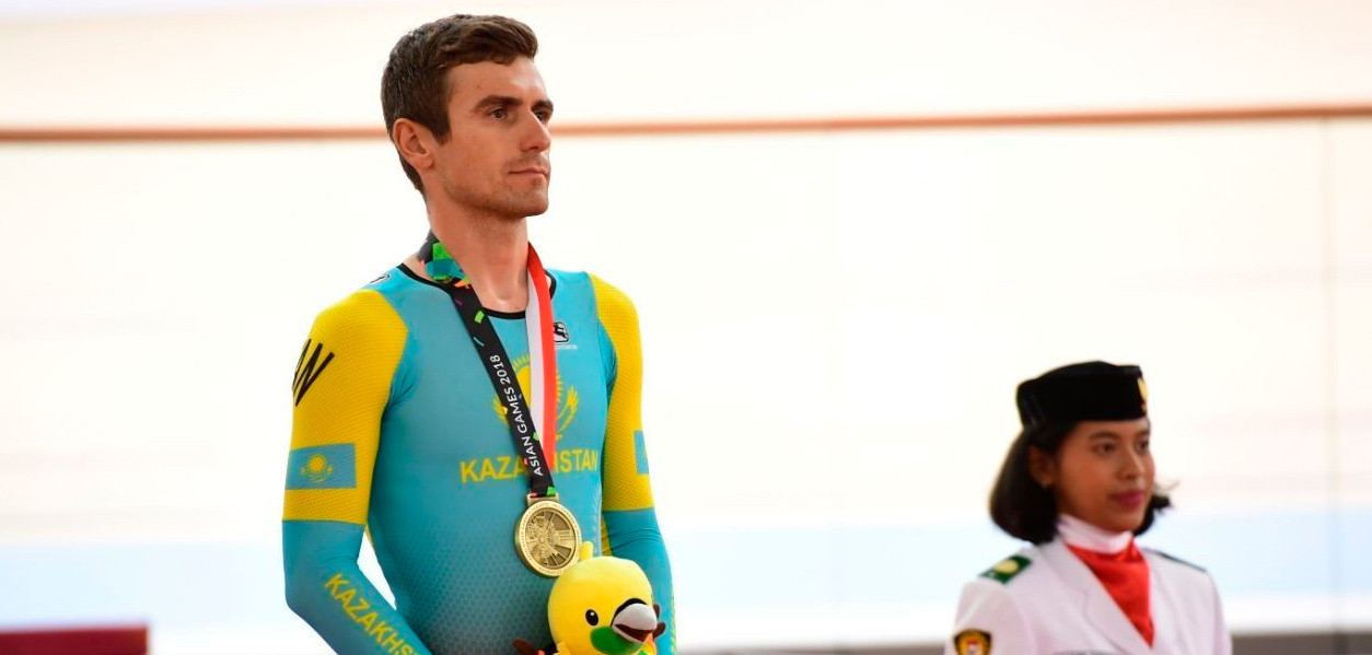 ارتەم زاحاروۆ ۆەلوترەكتەن الەم چەمپيوناتى قارساڭىنداعى ماقساتتارىن اتادى