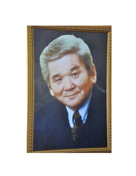 الماتىدا ساۋلەتشى قالدىباي مونتاحاەۆ تۇرعان ۇيگە ەسكەرتكىش تاقتا ورناتىلدى