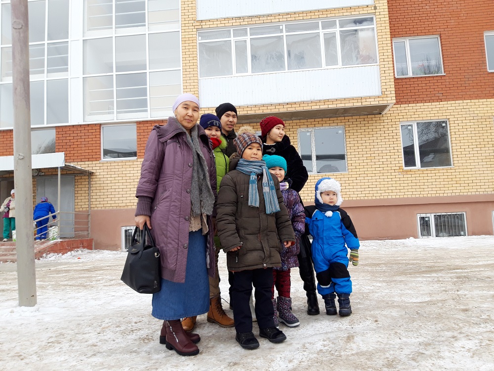 ورالدا كوپ بالالى وتباسىعا پاتەر سىيلادى