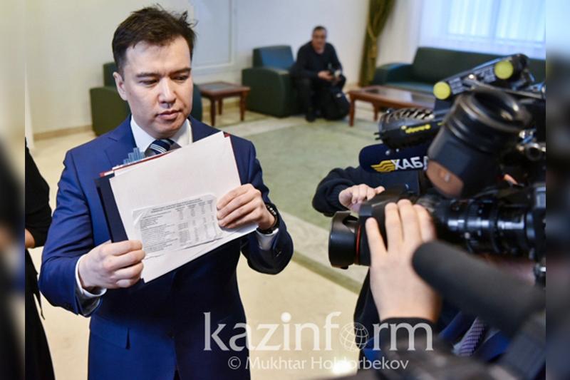 جاڭا مينيستر كوممۋنالدىق قىزمەتكە قانشا تولەيتىنىن ايتتى