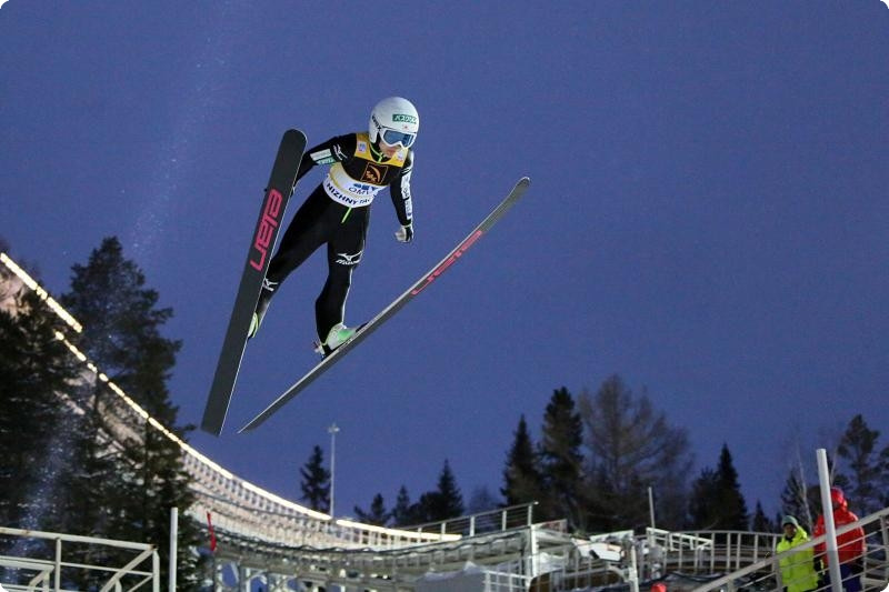 شاڭعىمەن تۇعىردان سەكىرۋ: قازاقستان كوماندالىق سىندا ۇزدىك وندىقتان سىرت قالدى