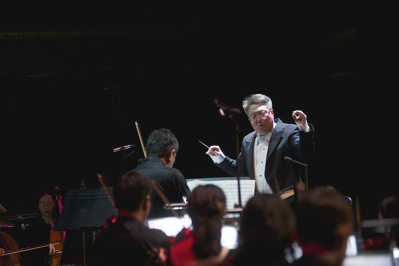 استانادا الەمدىك جانە ۇلتتىق وپەرا حيتتەرى ورىندالادى