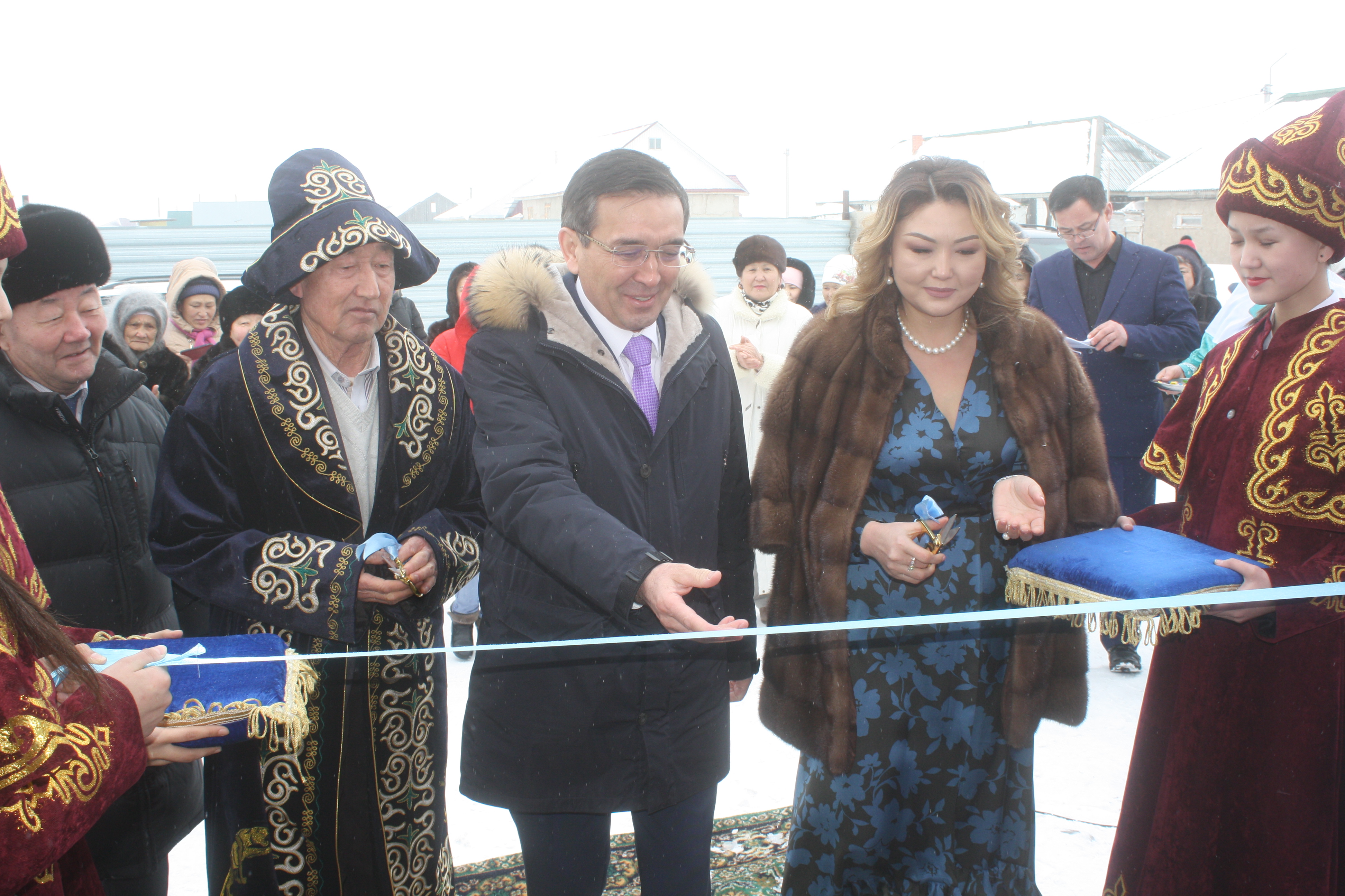 اقمولا وبلىسىندا جاڭا دەنساۋلىق ورتالىعى اشىلدى