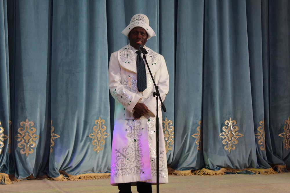 اباي ءانىن شىرقاعان كامس