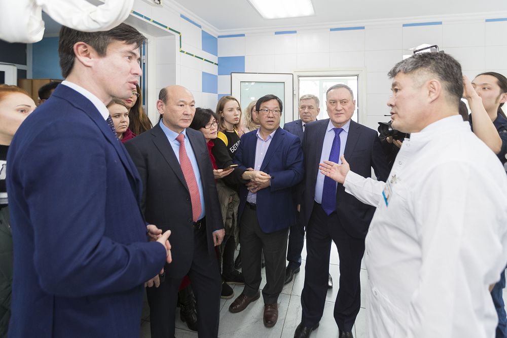 شىعىس مەديتسيناسىنىڭ شيپاسى بار