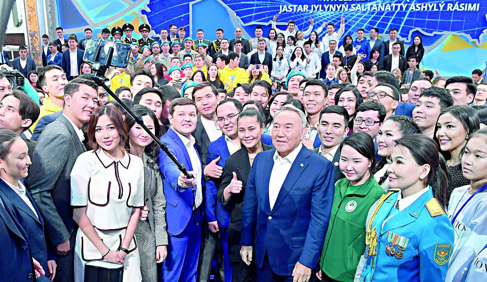 تۋعان حالقىنا قىزمەت ەتە بەرەدى دەپ سەنەمىز