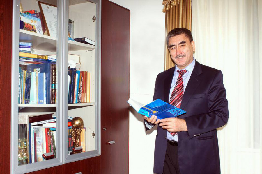 حالىق جۇرەگىنە جول تاپقان