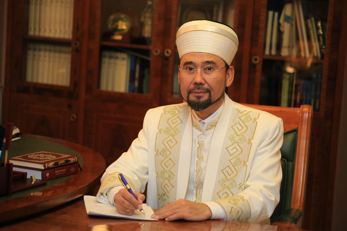 باس ءمۇفتي: ەلىمىزدىڭ ءار جەتىستىگىندە ەلباسىنىڭ قولتاڭباسى جاتىر