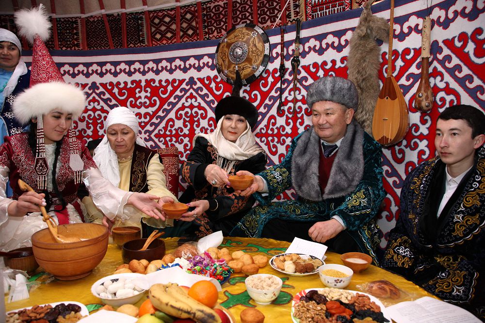  ۇلى كۇندى  ۇلىقتاۋ («قازاق» گازەتىنىڭ ناۋرىز مەيرامىن قالاي دارىپتەگەنى حاقىندا)