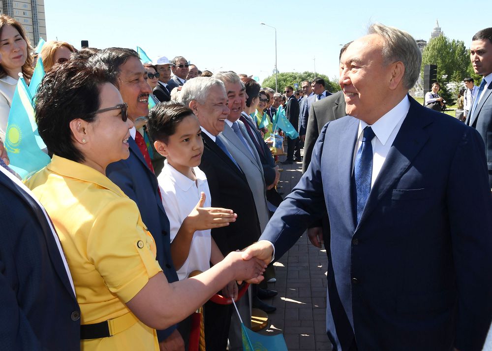 ساۋىتبەك ابدراحمانوۆ: ەلدىكتىڭ سالتاناتى