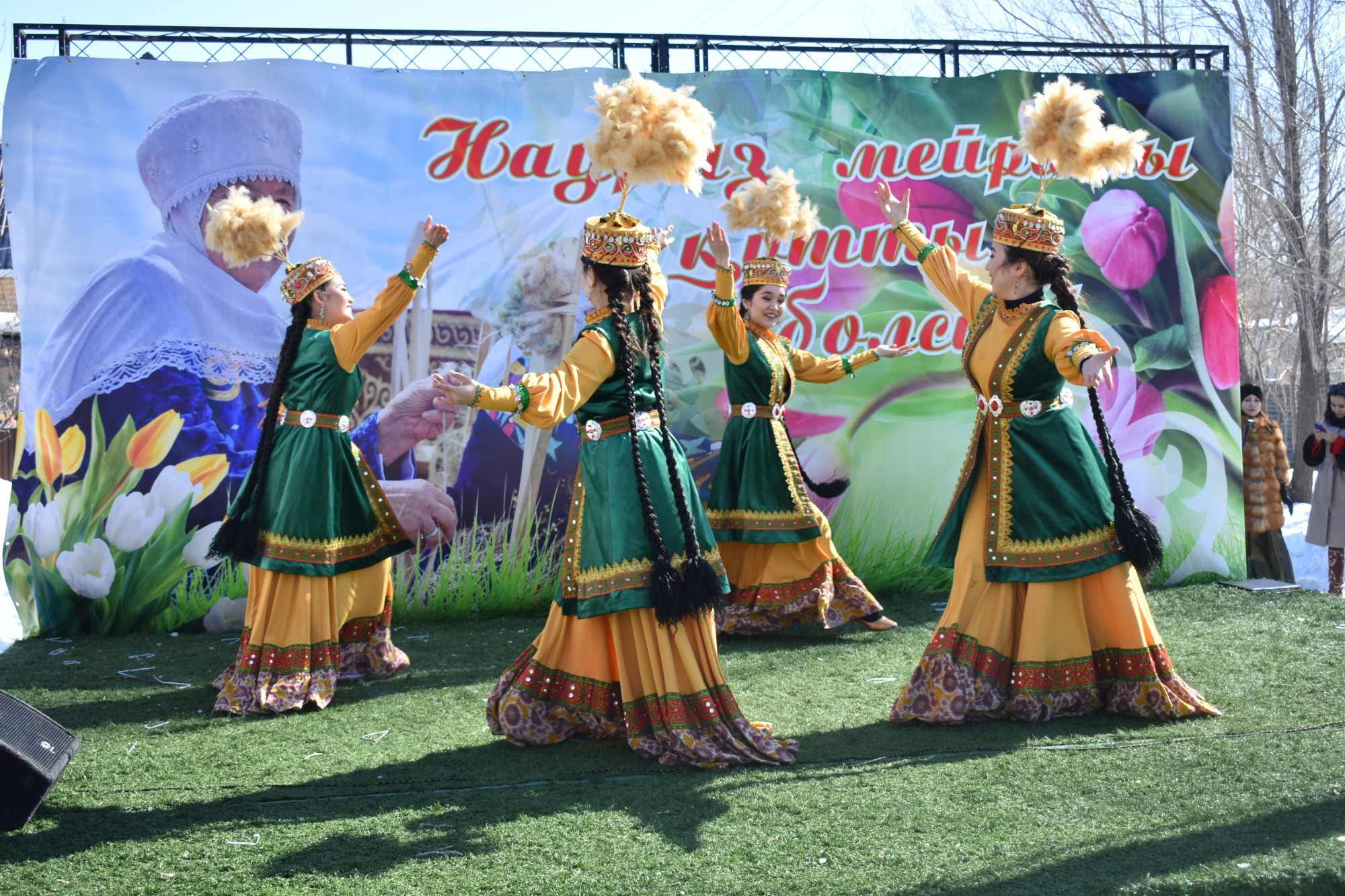 استانا ماڭىنداعى ەلدىمەكەندەردە ناۋرىز مەيرامى تويلانۋدا