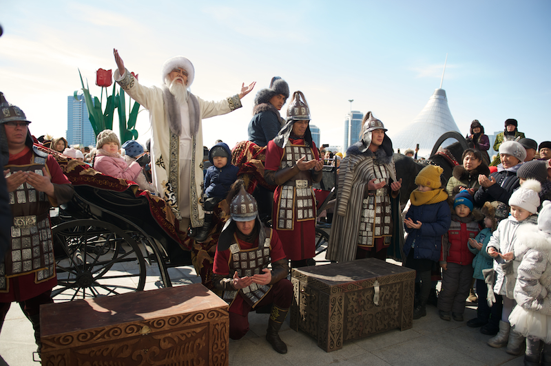 «استانا وپەرا» ناۋرىزدى جاڭا فورماتتا اتاپ ءوتتى