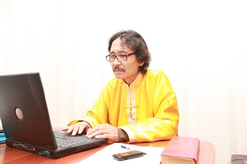 «نازارباەۆ يۋ حەلەۆ...». موڭعول جۋرناليستەرى نەگە تاڭداندى