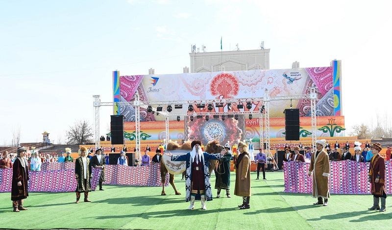 قىزىلوردادا ءاز ناۋرىز مەرەكەسى تويلانىپ جاتىر